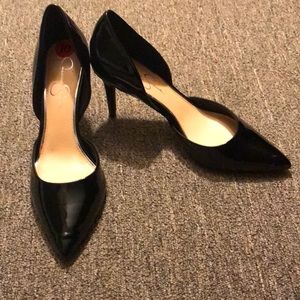 Jessica Simpson Black Pumps